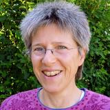 Frau Iris Pfeil-Hohe